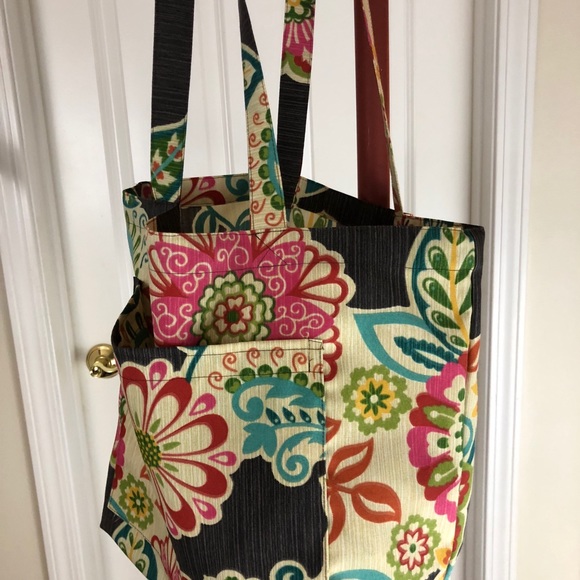 Mod Shoulder Bag - Picture 2 of 3